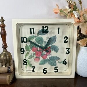 VTG Sunbeam Cordless Electric Clock Strawberry Hanging Wall Clock USA 10"X10"